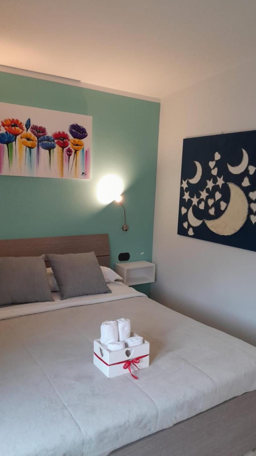 Rainbow Sweet Rooms Valmontone Bagian luar foto