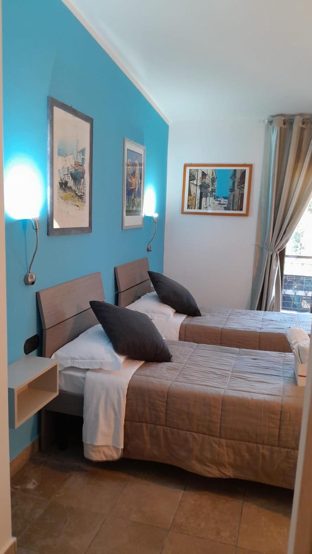 Rainbow Sweet Rooms Valmontone Bagian luar foto