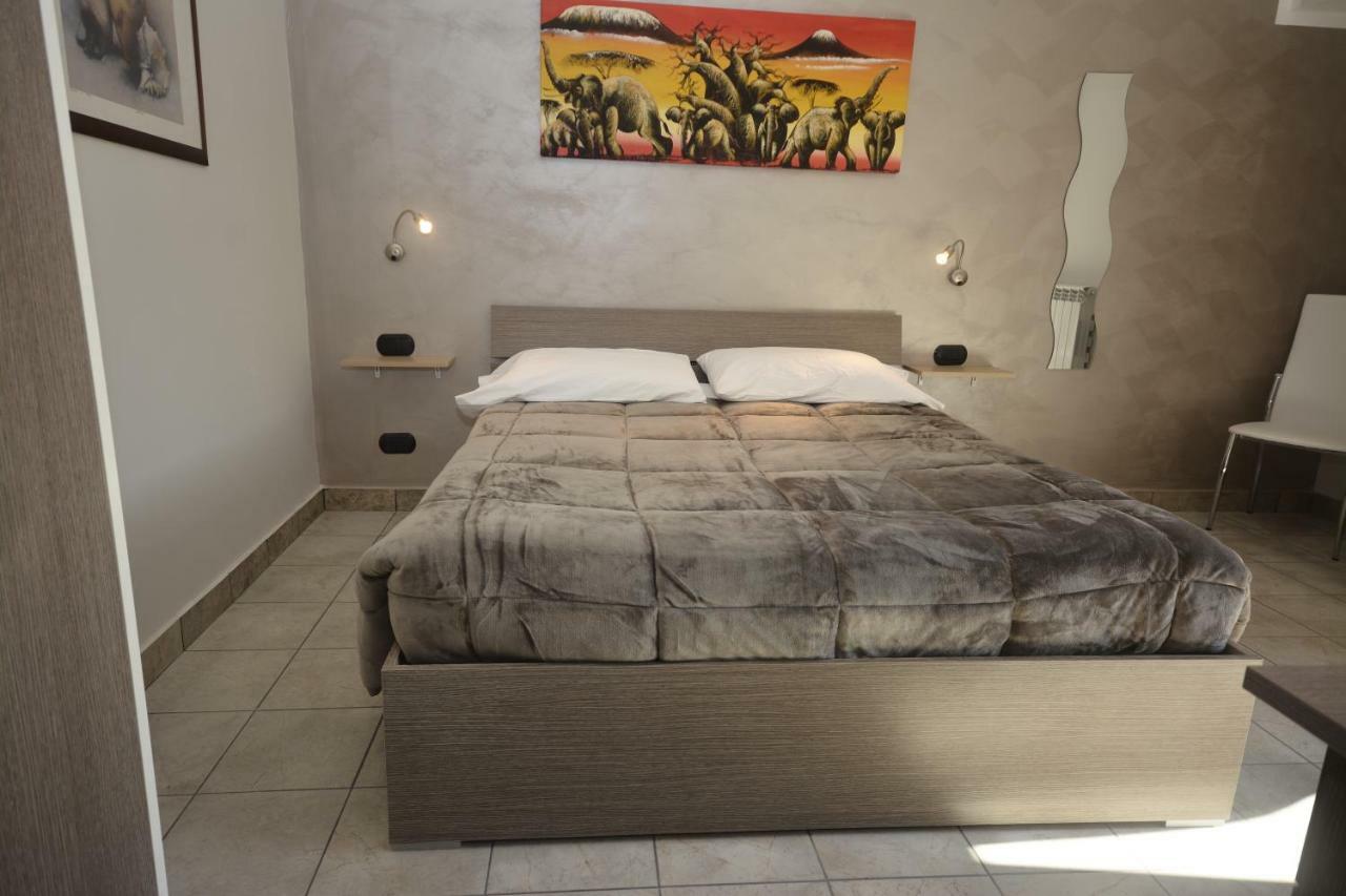 Rainbow Sweet Rooms Valmontone Bagian luar foto